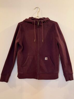 Carhartt Women’s plum zipped Hoodie, Size S, 4-6. No logo on sleeve.